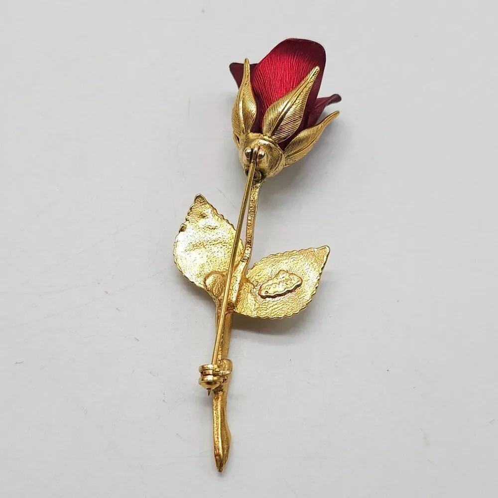 Vintage Giovanni Signed Red Rose Gold Tone Brooch 3 Inches